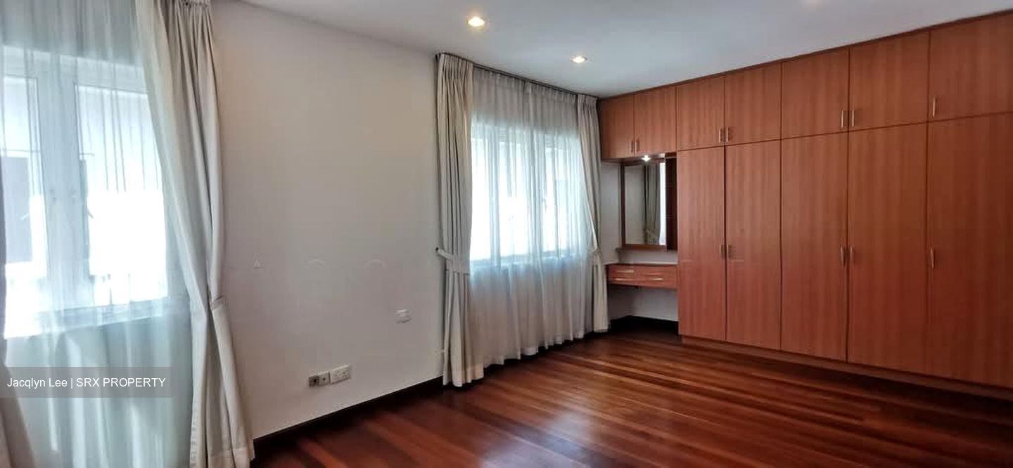 Branksome Road (D15), Detached #577209851